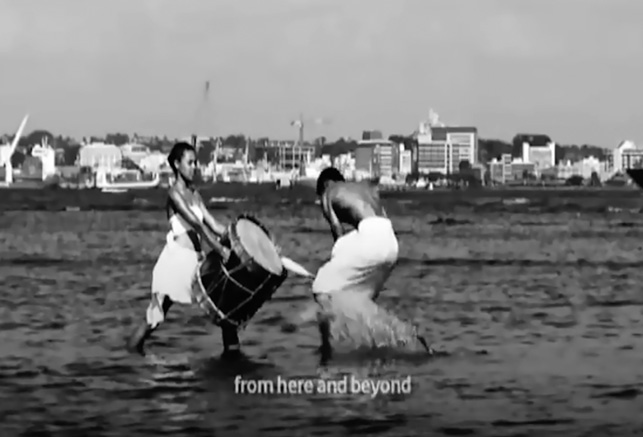 Figure 7. Fijian bati in the Vodafone commercial
